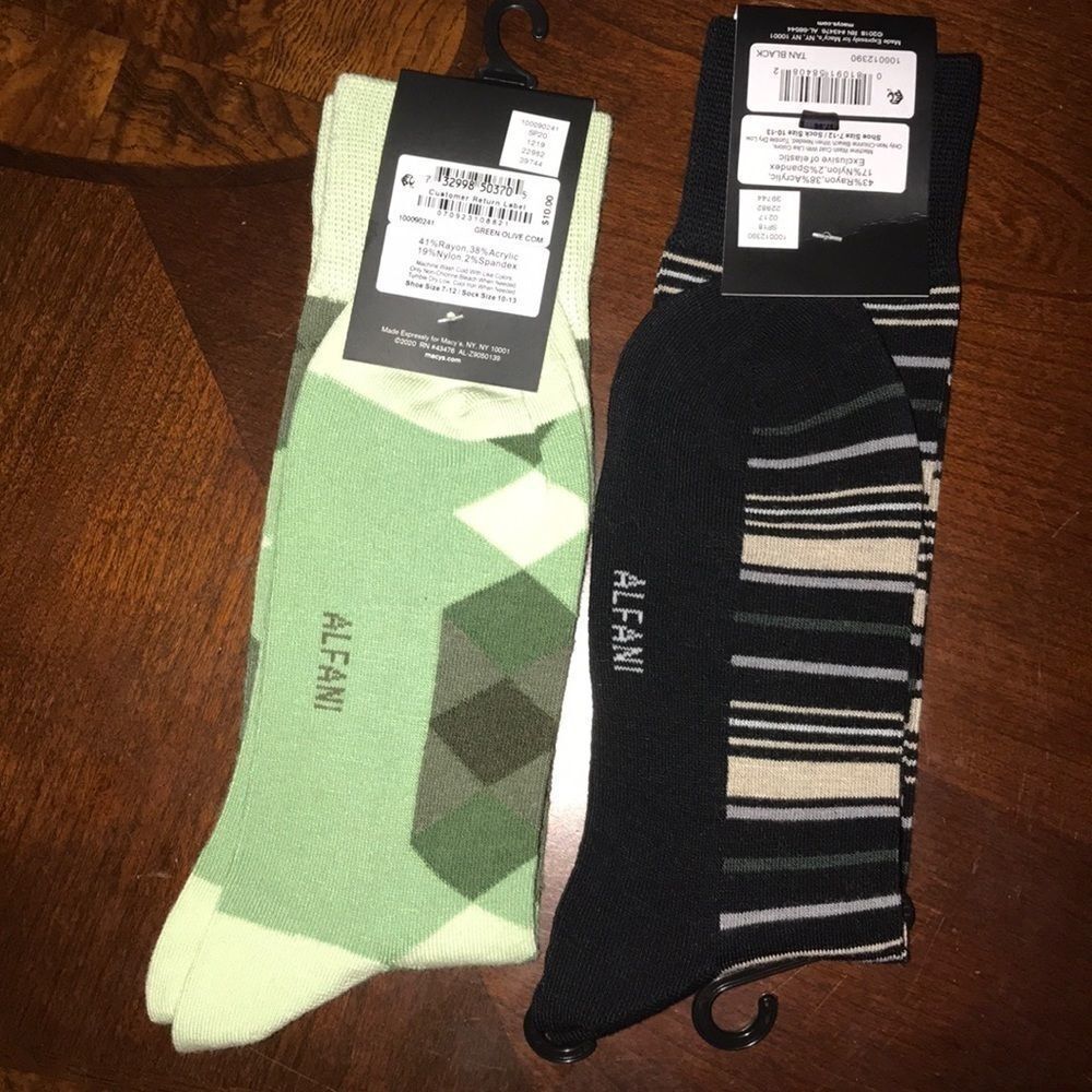 NWT Alfani and AlfaTech two pairs of socks